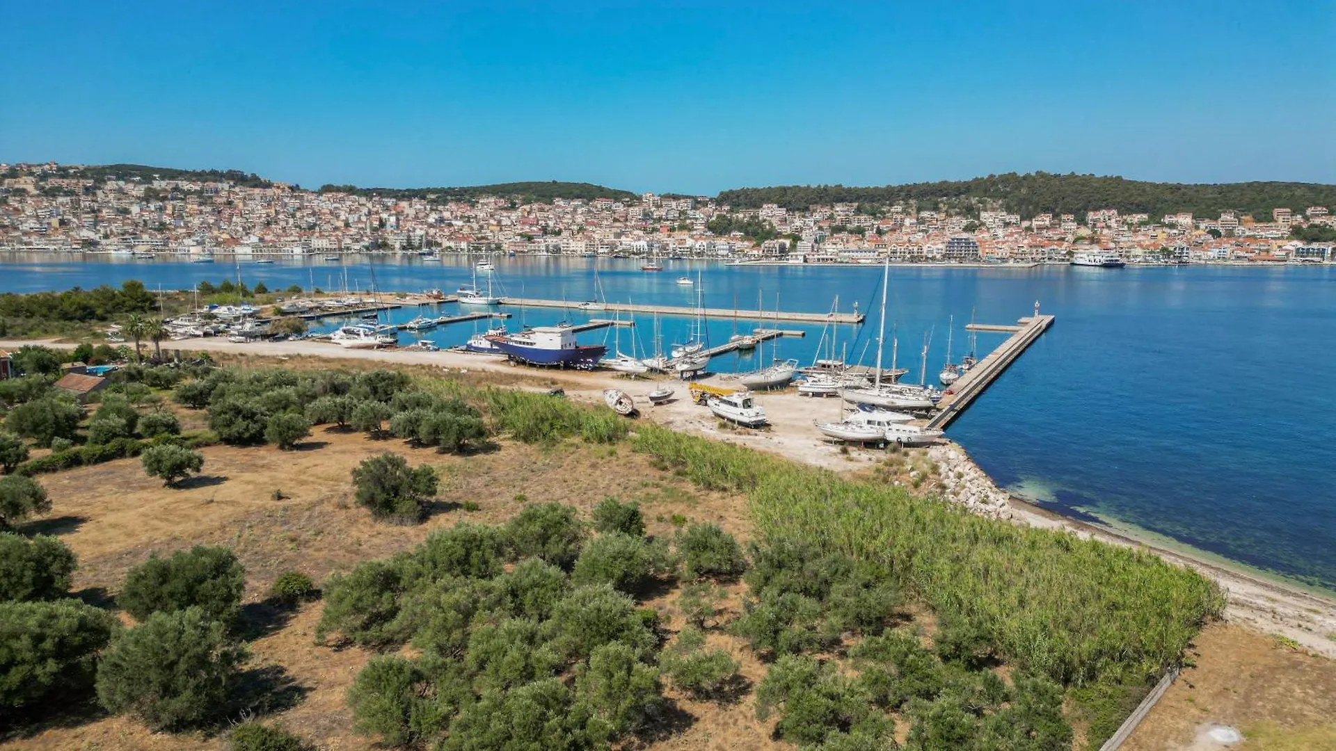 Boutique Saline Apartments - Green Argostoli   Argostoli (Kefalonia)