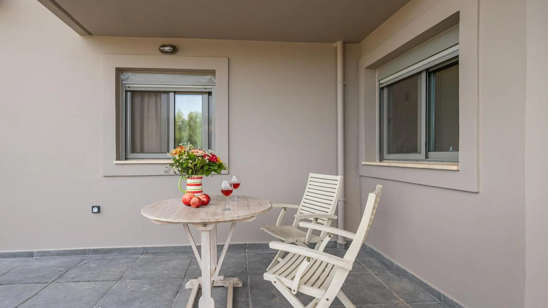 Boutique Saline Apartments - Green Argostoli