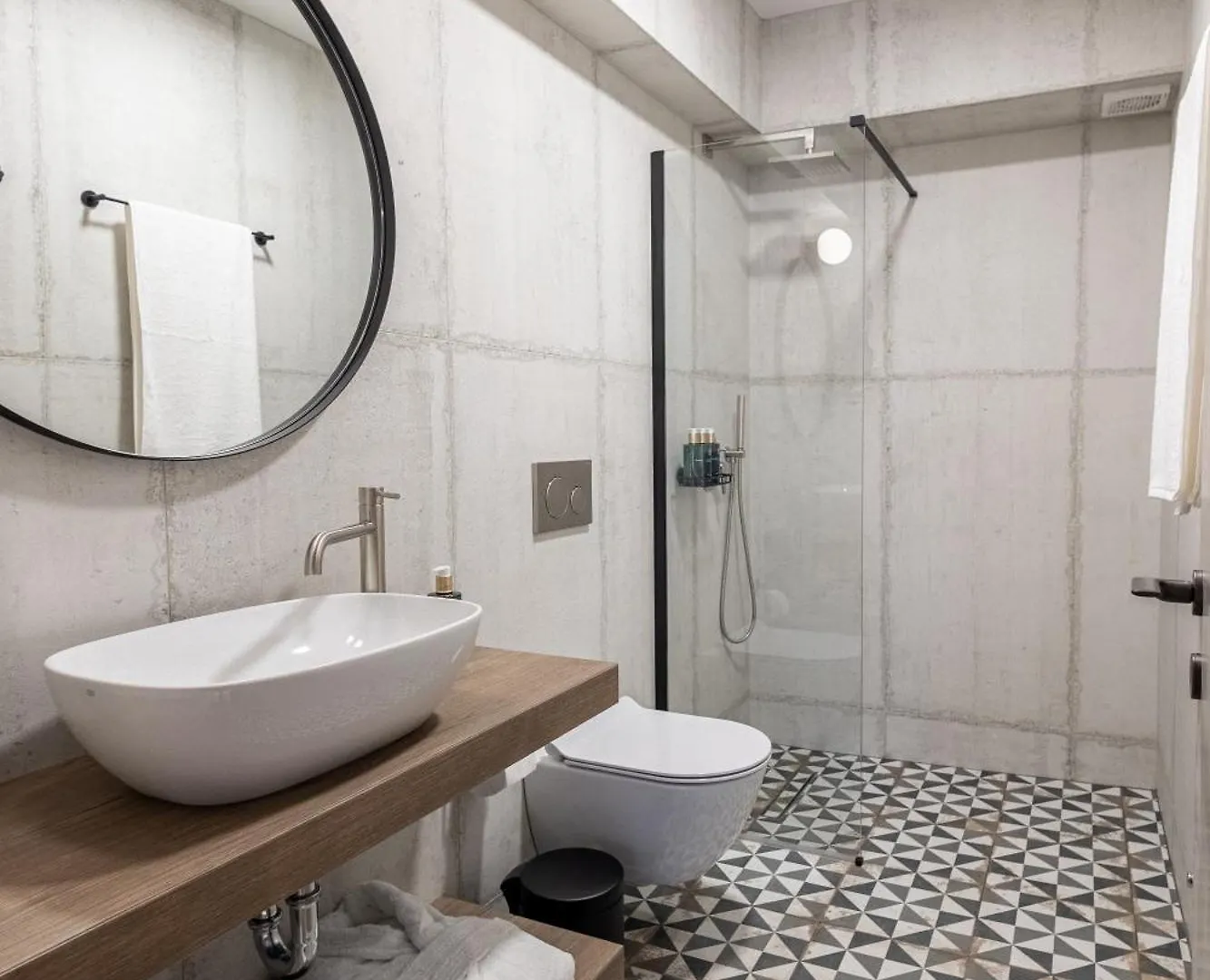 Boutique Saline Apartments - Green Argostoli